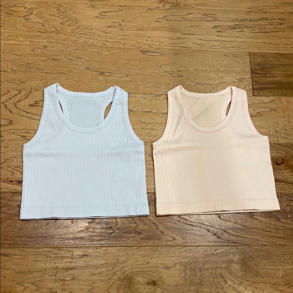 ⚡️3 for $15⚡️Mono B. Grey and light peach Ribbed Crop Tops NWOT